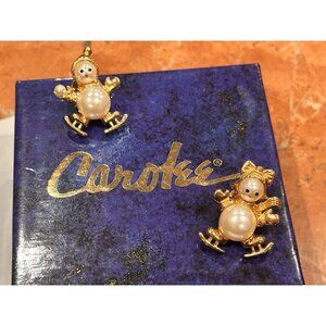 CAROLEE GOLD 1.25" FAUX PEARL SNOWMEN BOY GIRL SKATING Pin Brooch 1990S LOT 2 LN